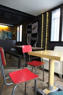 France, ile de france, paris 11e arrondissement, 8 rue neuve popincourt, bar udo, musique electro, bar berlinois, biere, allemagne

Date : 2011-2012