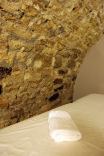 France, ile de france, paris 11e arrondissement, 64 rue de la folie mericourt, spa urbain, l'echappee, salle de soins au sous sol, cave, voute

Date : 2011-2012