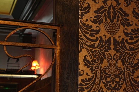 France, ile de france, paris 11e arrondissement, 18 rue du faubourg du temple, la favela chic, restaurant, bar, club, cocktail bar

Date : 2011-2012