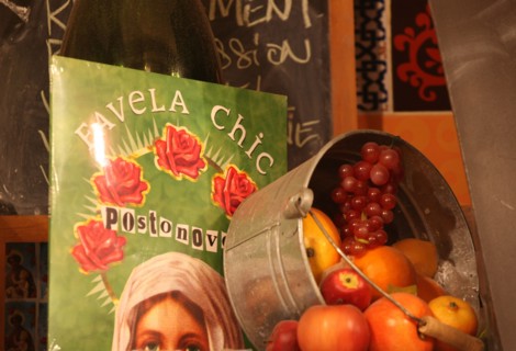 France, ile de france, paris 11e arrondissement, 18 rue du faubourg du temple, la favela chic, restaurant, bar, club

Date : 2011-2012