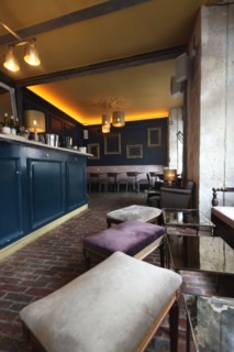 France, ile de france, paris 11e arrondissement, 4 rue jean pierre timbaud, restaurant chez moustache, deco, gastronomie

Date : 2011-2012