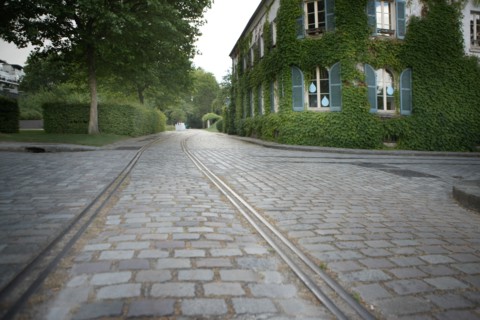 France, ile de france, paris, 12e arrondissement, bercy, parc de bercy, maison du jardinage, jardins potagers, rails chemin de fer

Date : 2011-2012