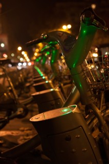 france, region ile de france, paris, 7e arrondissement, avenue de la motte piquet, velib, matin, nuit,