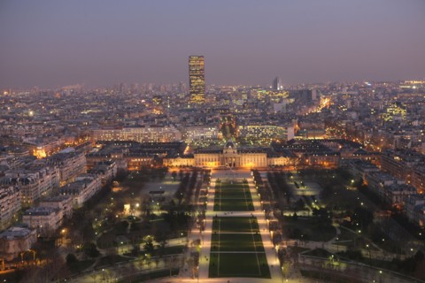 France, ile de france, paris 7e arrondissement, tour eiffel, vue depuis le 2e etage, champ de mars, tour montparnasse, nuit,