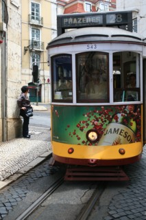 portugal, lisbonne, lisboa, signes de ville, tramway numero 28, transport
Date : septembre 2011