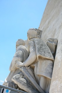 portugal, lisbonne, lisboa, signes de ville, belem, monument des decouvertes, place, pont sur le tage, sculpture
Date : septembre 2011