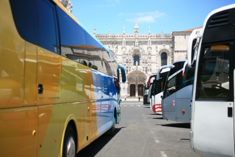 portugal, lisbonne, lisboa, signes de ville, belem, monastere des Hieronimytes, monasteiro dos jeronimos, autocars, tourisme de masse, groupes
Date : septembre 2011