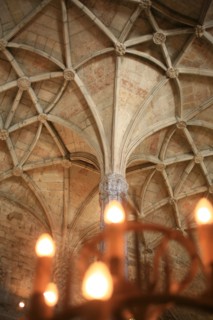 portugal, lisbonne, lisboa, signes de ville, belem, monastere des Hieronimytes, monasteiro dos jeronimos, interieur eglise, voutes, gisant
Date : septembre 2011