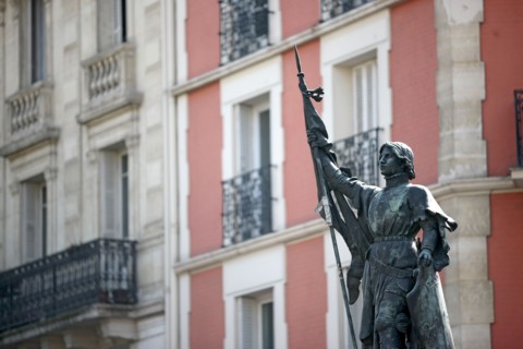 France, ile de france, paris 13e arrondissement, rue jeanne d'arc et boulevard saint marcel, statue de jeanne d'arc, sculpture, histoire,


Date : 2011-2012