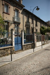 France, ile de france, paris 13e arrondissement, butte aux cailles, villa daviel, maisons et jardins, pavillons pres de la petite alsace,


Date : 2011-2012