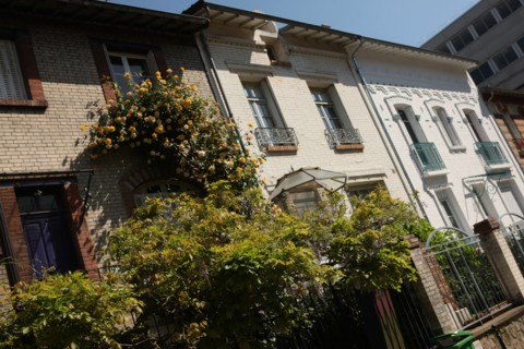 France, ile de france, paris 13e arrondissement, butte aux cailles, villa daviel, maisons et jardins, pavillons pres de la petite alsace,


Date : 2011-2012