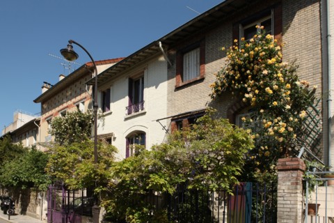 France, ile de france, paris 13e arrondissement, butte aux cailles, villa daviel, maisons et jardins, pavillons pres de la petite alsace,


Date : 2011-2012