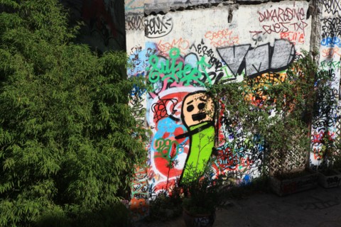 france, region ile de france, paris 13e arrondissement, paris rive gauche, bnf francois mitterrand, les frigos, ateliers d'artistes, anciens entrepots frigorifiques, tag, street art,


Date : 2011-201...