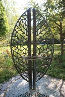 France, ile de france, paris, 13e arrondissement, zac paris rive gauche, rue georges balanchine, square, sculpture face au groupe scolaire george balanchine, ecole elementaire et ecole maternelle, edu...