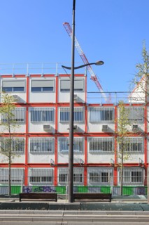 france, region ile de france, paris 13e arrondissement, paris rive gauche, avenue de france, quartier bnf francois mitterrand, travaux de batiment, couvertures des voies, algeco, chantier,


Date : 20...