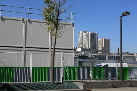 france, region ile de france, paris 13e arrondissement, paris rive gauche, avenue de france, quartier bnf francois mitterrand, travaux de batiment, couvertures des voies, algeco, chantier,


Date : 20...