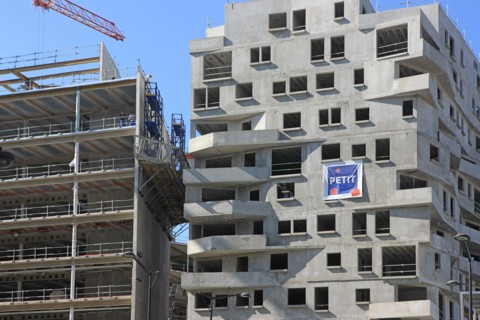 france, region ile de france, paris 13e arrondissement, paris rive gauche, avenue de france, quartier bnf francois mitterrand, travaux de batiment, couvertures des voies, algeco, chantier,


Date : 20...