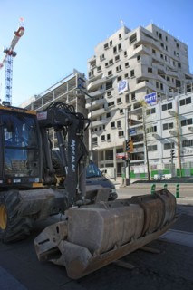 france, region ile de france, paris 13e arrondissement, paris rive gauche, avenue de france, quartier bnf francois mitterrand, travaux de batiment, couvertures des voies, algeco, chantier,


Date : 20...