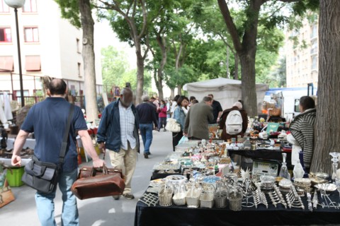 France, ile de france, paris, 14e arrondissement, metro porte de vanves, puces de vanves, antiquites,


Date : 2011-2012
