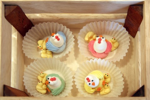 France, ile de france, paris 14e arrondissement, 7 rue liancourt, patisserie chez bogato, gateaux anniversaire pour les enfants,


Date : 2011-2012