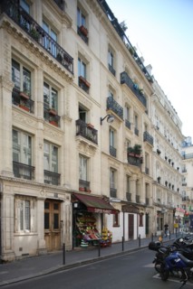 France, ile de france, paris 9e arrondissement, 27 rue victor masse, immeuble neo renaissance, decor, facade, face a l'avenue frochot,