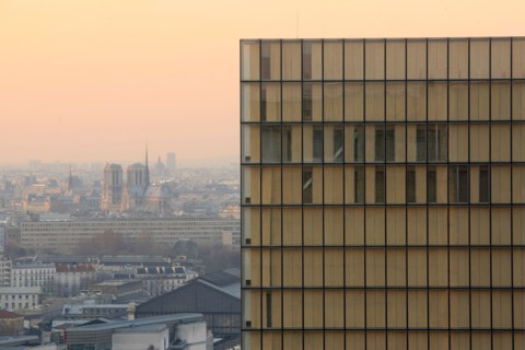 France, ile de france, paris 13 arrondissement, bibliotheque nationale de france, site francois mitterrand, architecte dominique perrault, vue panoramique depuis le belvedere au 18e etage de la tour d...