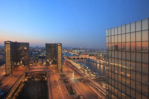 France, ile de france, paris 13 arrondissement, bibliotheque nationale de france, site francois mitterrand, architecte dominique perrault, vue panoramique depuis le belvedere au 18e etage de la tour d...