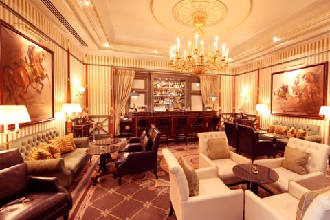 France, ile de france, paris 16e arrondissement, avenue d'iena, hotel shangri la, bar,