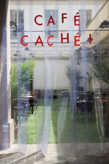 France, ile de france, paris, 18e arrondissement, 104 rue d'aubervilliers, le centquatre, centre artistique de la ville de paris, anciennes pompes funebres, cafe cache,
