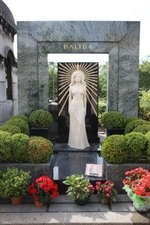 France, ile de france, paris, 18e arrondissement, 20 avenue rachel, cimetiere de montmartre, sepulture de dalida, chanteuse, sculpteur alain aslan