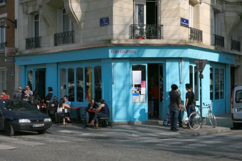 France, ile de france, paris 19e arrondissement, bassin de la villette et canal de l'ourcq, quai de la loire, n68, bar ourcq, petanque,