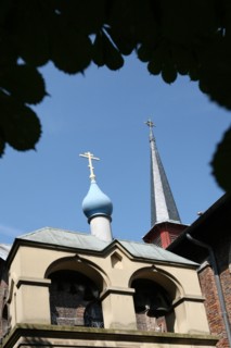 France, ile de france, paris 19e arrondissement, 93 rue de crimee, eglise saint serge, religion orthodoxe, clochers,