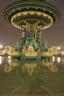 france, region ile de france, paris 8e arrondissement, place de la concorde, paves, fontaines, hotel de la marine, hotel de crillon, nuit, eclairage,