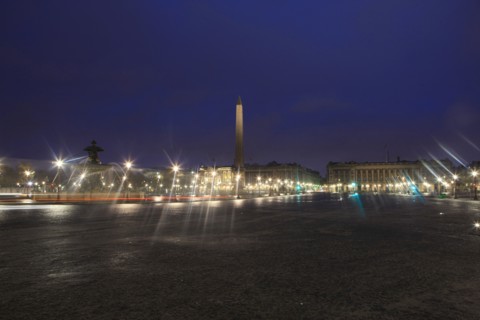 france, region ile de france, paris 8e arrondissement, place de la concorde, paves, fontaines, hotel de la marine, hotel de crillon, nuit, eclairage,