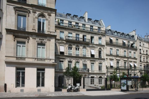 France, ile de france, paris 9e arrondissement, 32-34 rue de chateaudun, immeuble neo renaissance, restaure, detail facade sur rue, decor,


Date : Ete 2012