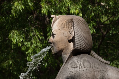 France, Region Ile de France, Paris 1er arrondissement, place du Chatelet, fontaine, sculpture, Egypte,