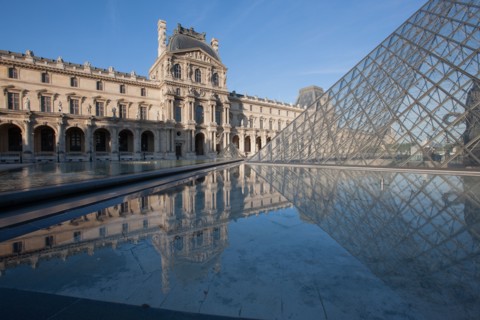 France, Region Ile de France, Paris 1er arrondissement, Musee du Louvre, cour de la Pyramide, pyramide de Ieoh Ming Pei, Pavillon Denon,