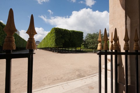 France, Region Ile de France, Paris 1er arrondissement, Jardin du Palais Royal, Galerie de Beaujolais, arcades