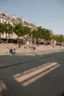 France, Region Ile de France, Paris 18e arrondissement, piazzetta du Centre Georges Pompidou, quartier Beaubourg, touristes,