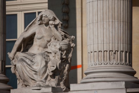 France, Region Ile de France, Paris 8e arrondissement, avenue Winston Churchill, Grand Palais, sculpture, facade,