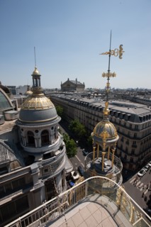 France, Region Ile de France, Paris 18e arrondissement, panorama avec les domes et coupoles depuis la terrasse du Printemps, restaurant Deli-Cieux,