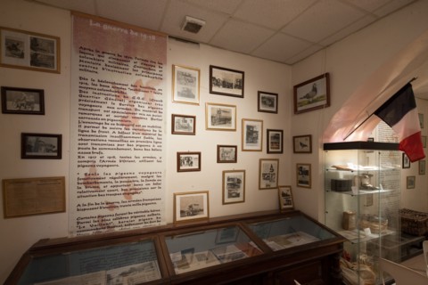 France, Region Ile de France, Hauts de Seine, Suresnes, fort du Mont Valerien, musee de la colombophilie militaire, pigeons, armee, defense, vaillant,