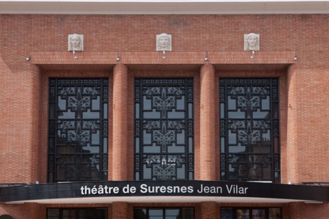 France, Region Ile de France, Hauts de Seine, Suresnes, cite jardin, arbres en fleur,