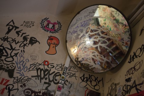 Allemagne, Germany, Berlin, Scheunenviertel, quartier des Granges, squat d'artistes, alternatifs, street art,