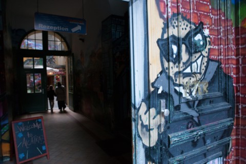Allemagne (Germany), Berlin, Prenzlauer Berg, Prenzlauer Allee, rue, pension Alcatraz,