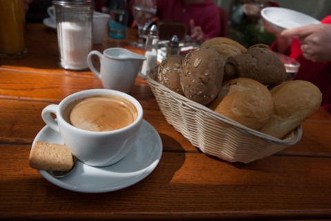 Allemagne (Germany), Berlin, Prenzlauer Berg, Kollwitzstrasse, restaurant, Anna Blume, salon de the, petit dejeuner,