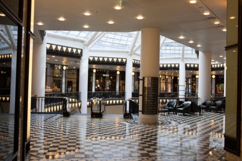 Germany, Allemagne, Berlin, mitte, Friedrichstadt Passagen, centre commercial, architecture, Galeries Lafayette par Jean Nouvel,