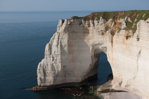 France, region Haute Normandie, Seine Maritime, pays des hautes falaises, Etretat, falaise d'aval, la manneporte
