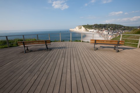 France, region Haute Normandie, Seine Maritime, pays des hautes falaises, Etretat, falaise d'aval,