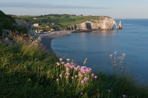 France, region Haute Normandie, Seine Maritime, pays des hautes falaises, Etretat, falaise d'aval,